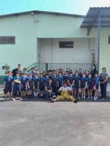 O 3º ano visitou a fábrica da ARALAT e aprendeu na prática sobre laticínios.